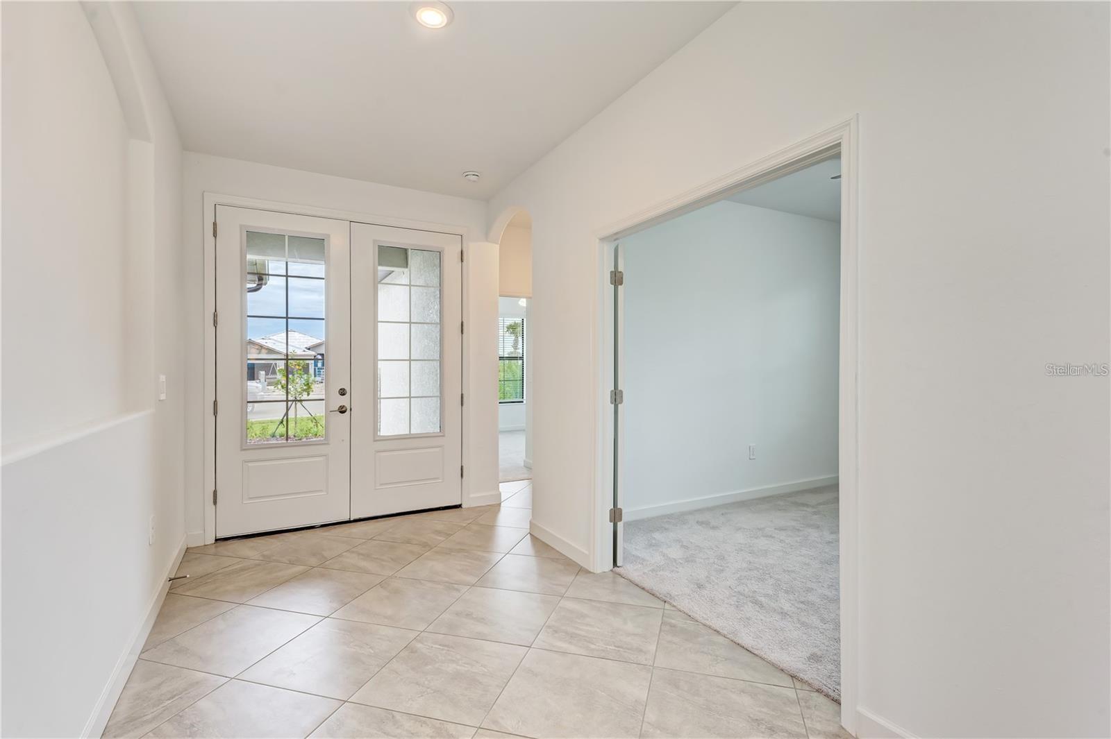 LORRAINE LAKES PH I - Residential Lease