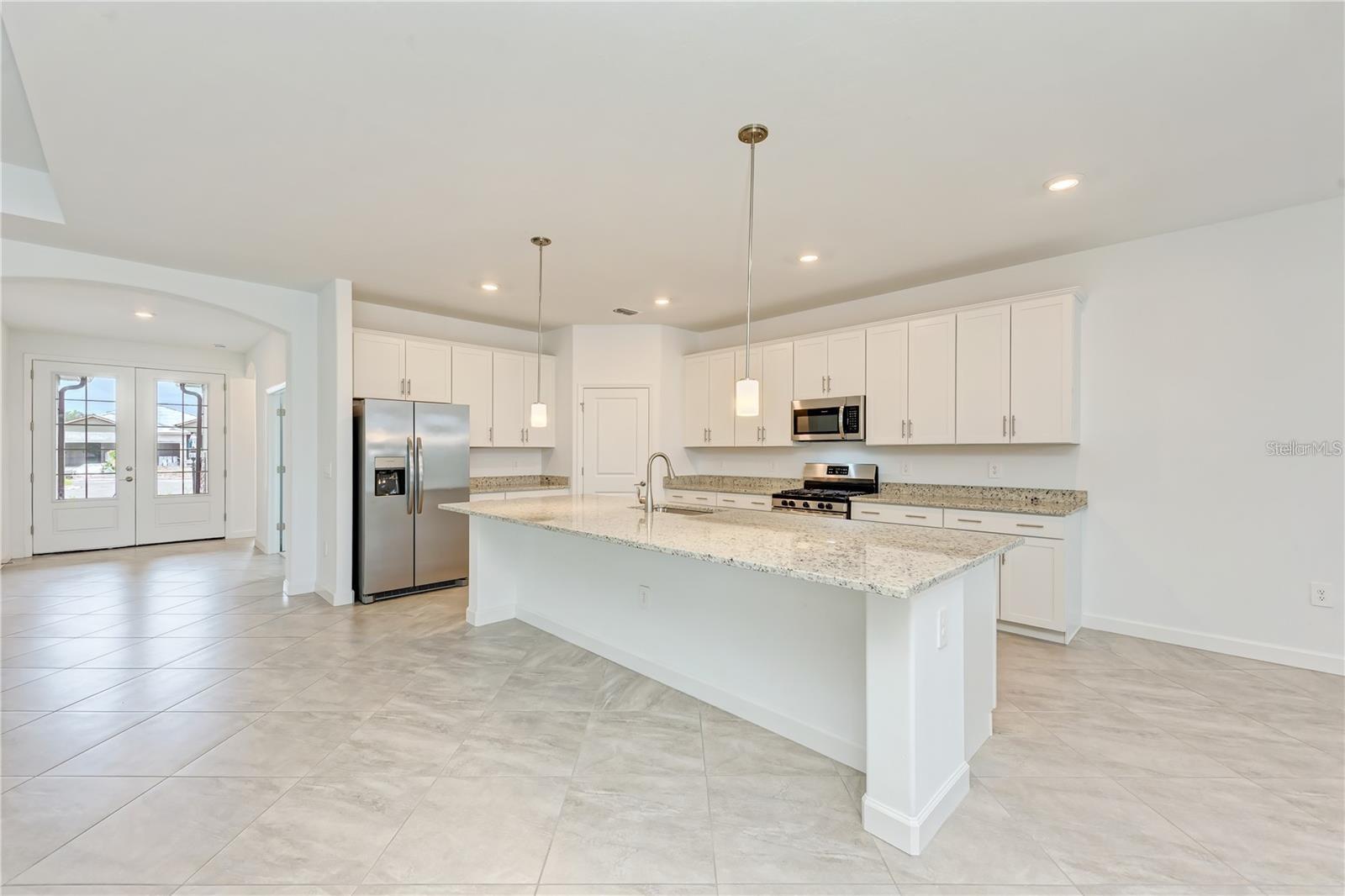 LORRAINE LAKES PH I - Residential Lease