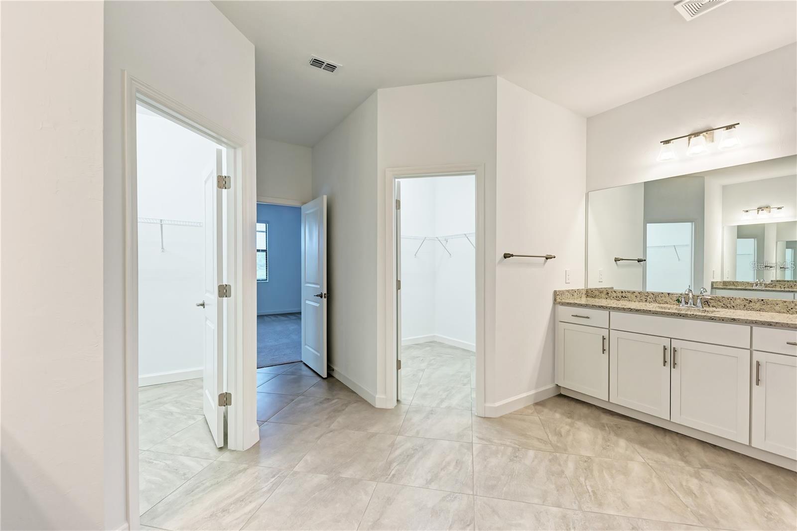 LORRAINE LAKES PH I - Residential Lease
