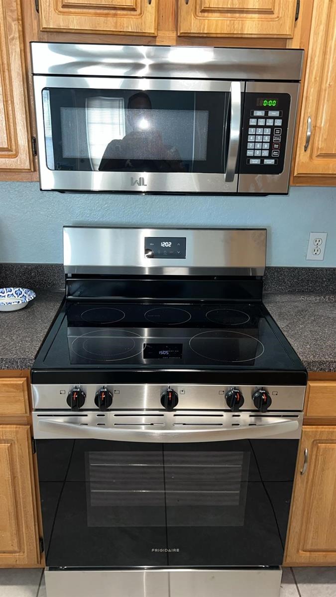 FOUNTAINS/METRO WEST - Residential Lease