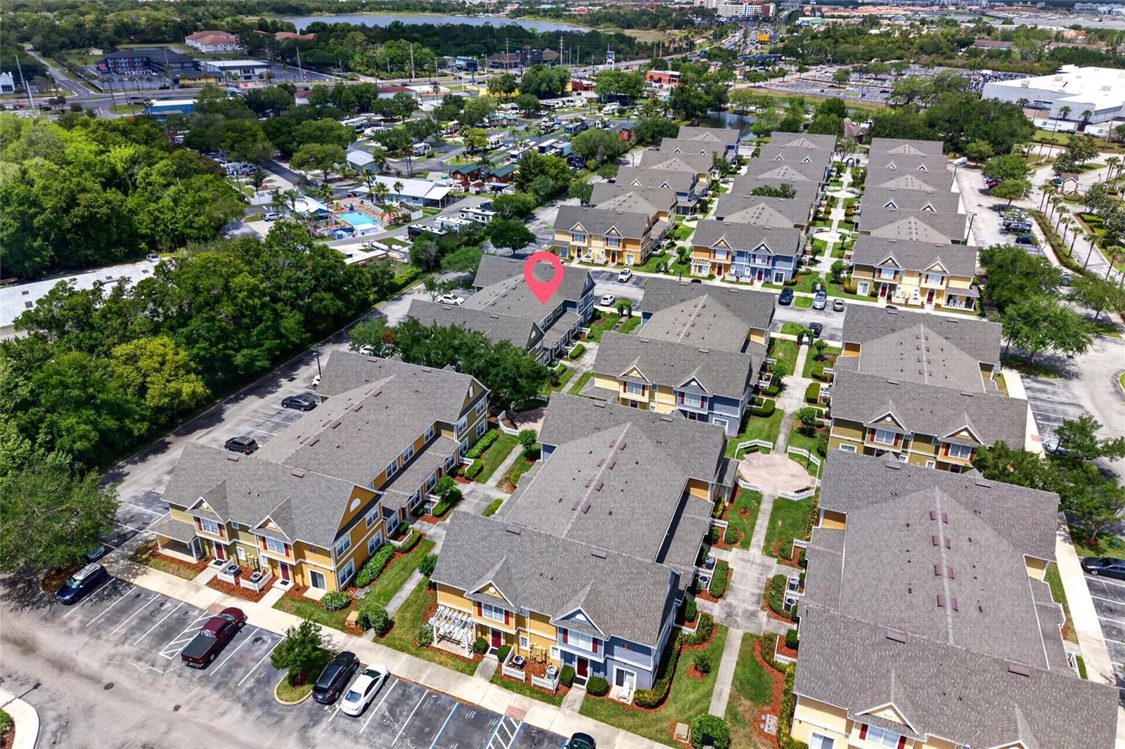 VILLAS AT SEVEN DWARFS LANE CONDO - Residential