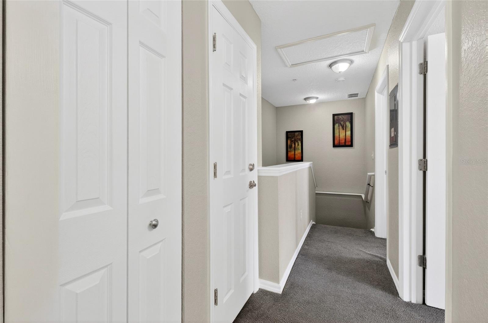 VILLAS AT SEVEN DWARFS LANE CONDO - Residential