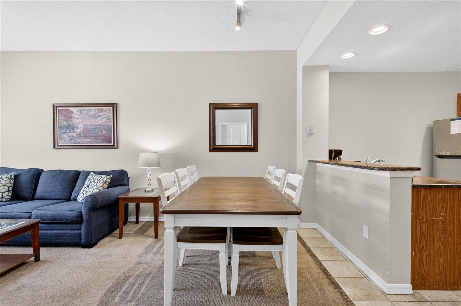 VILLAS AT SEVEN DWARFS LANE CONDO - Residential