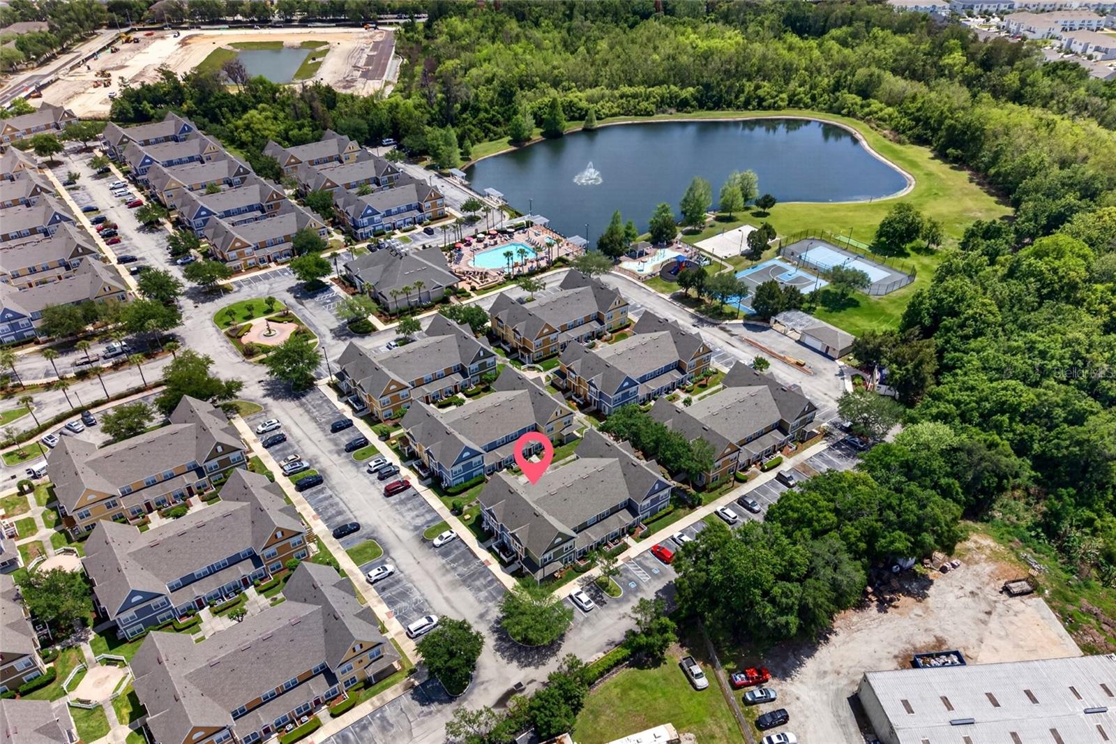 VILLAS AT SEVEN DWARFS LANE CONDO - Residential