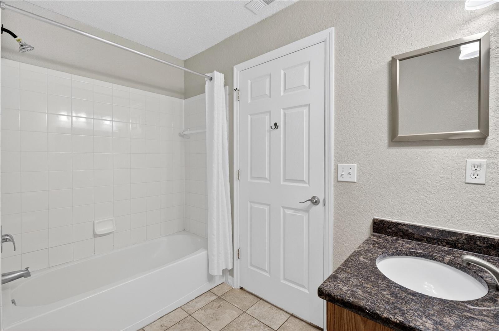 VILLAS AT SEVEN DWARFS LANE CONDO - Residential