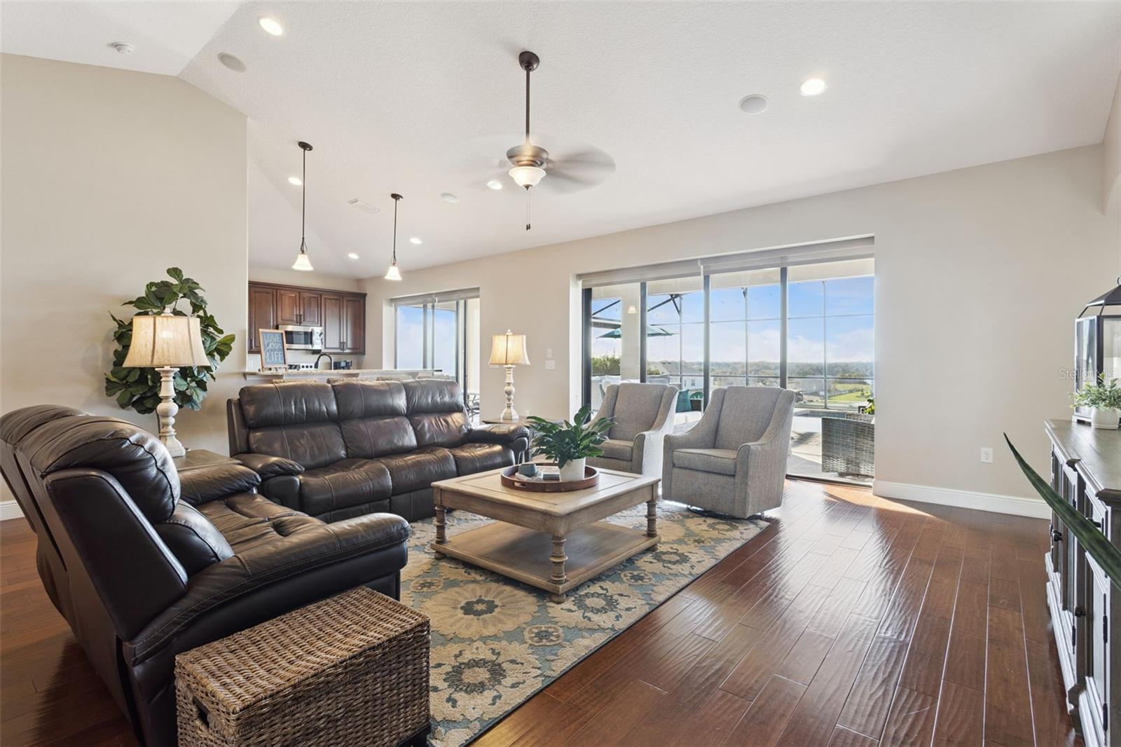 VISTA GRANDE PH II SUB - Residential