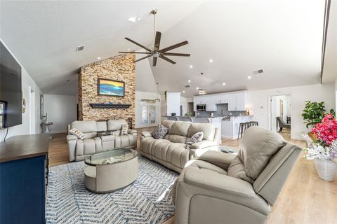 Tiny photo for 12830 SE 144th Avenue, Ocklawaha, FL 32179 (MLS # OM720477)