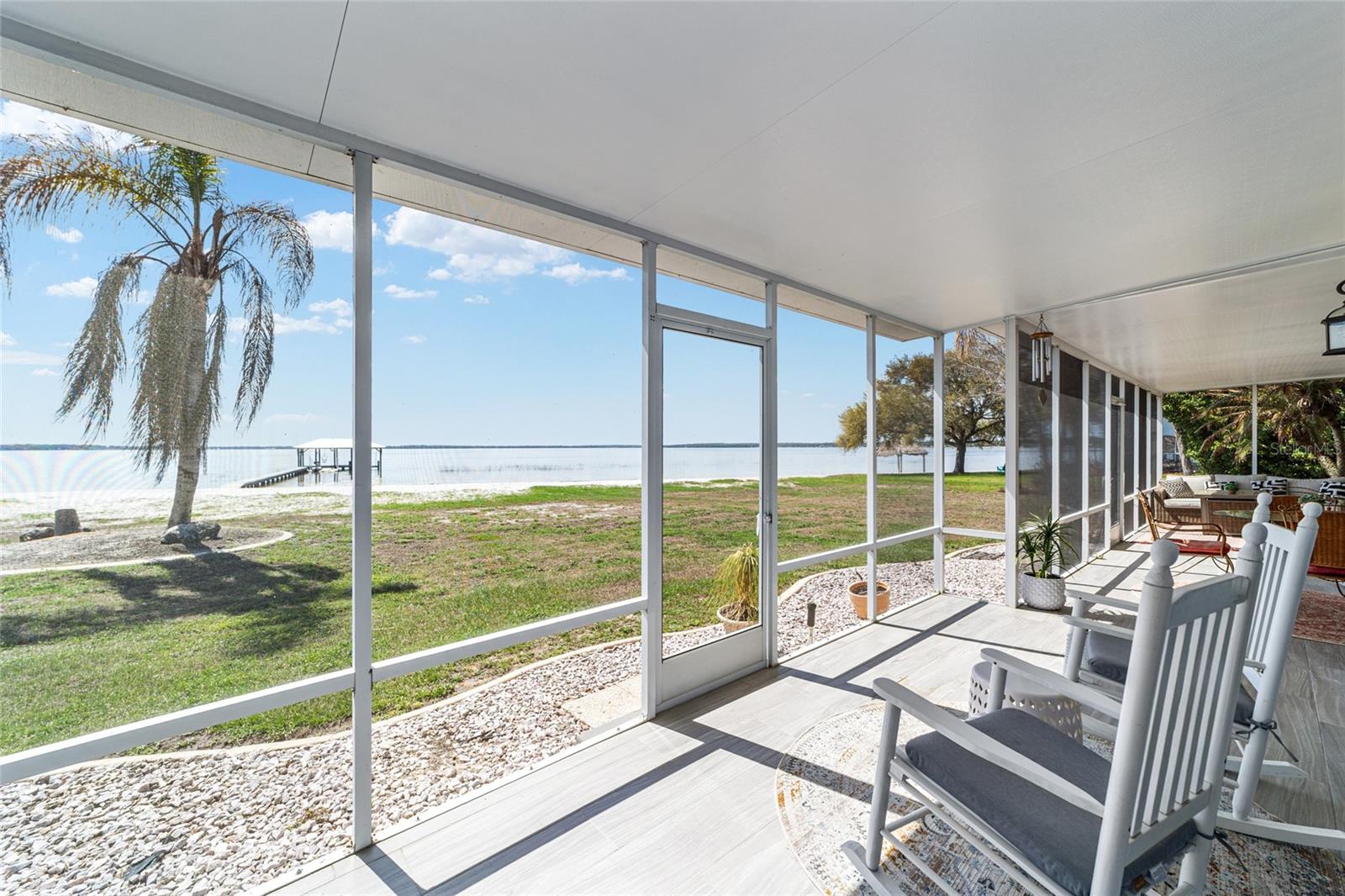 SANDY HOOK - Residential