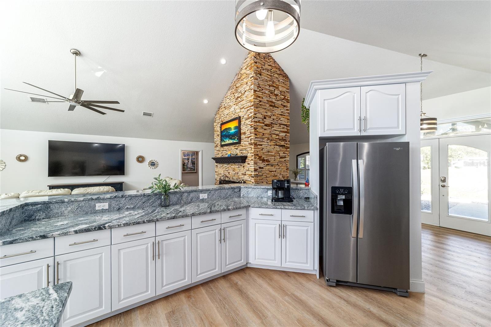 SANDY HOOK - Residential