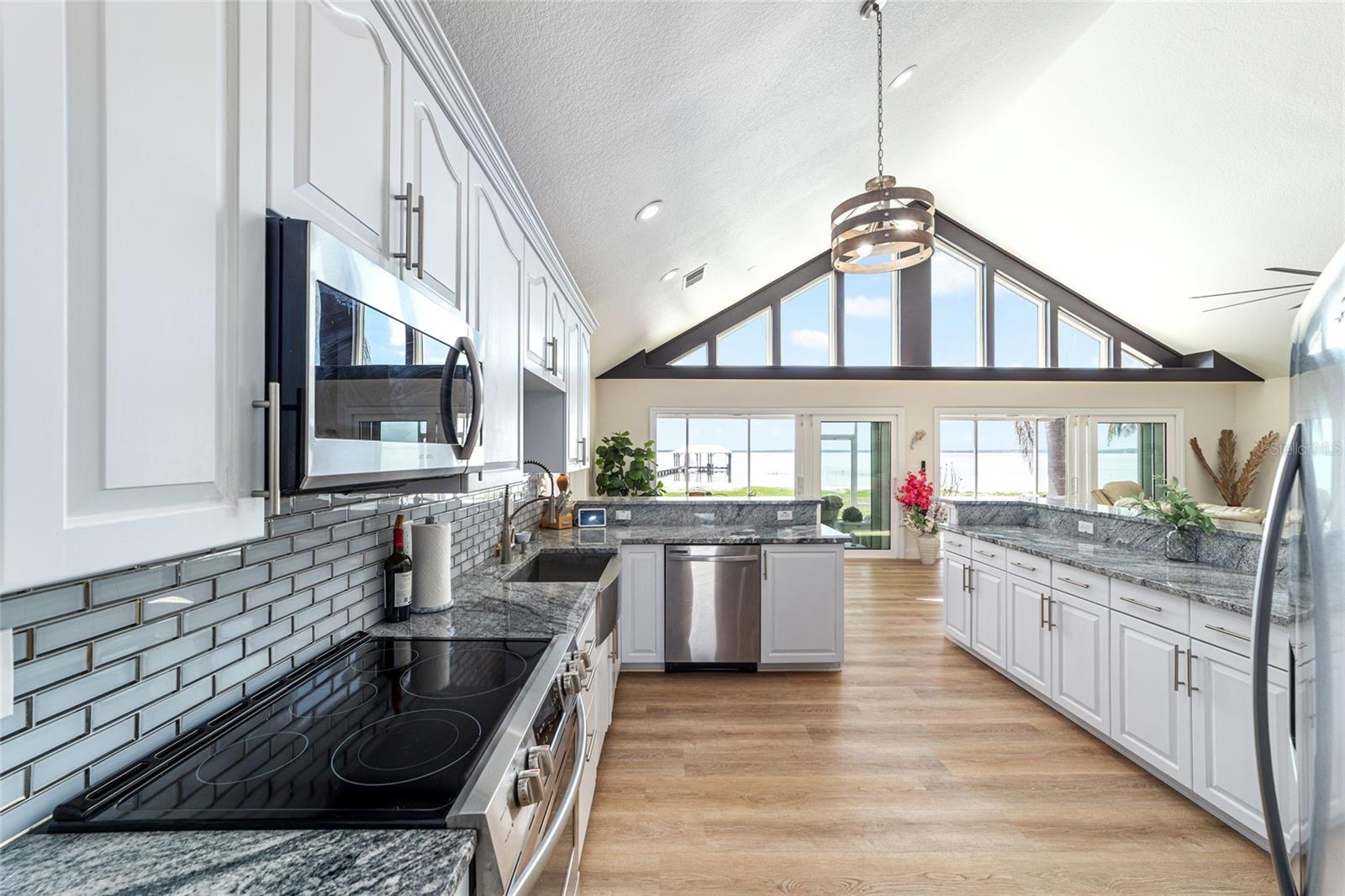 SANDY HOOK - Residential