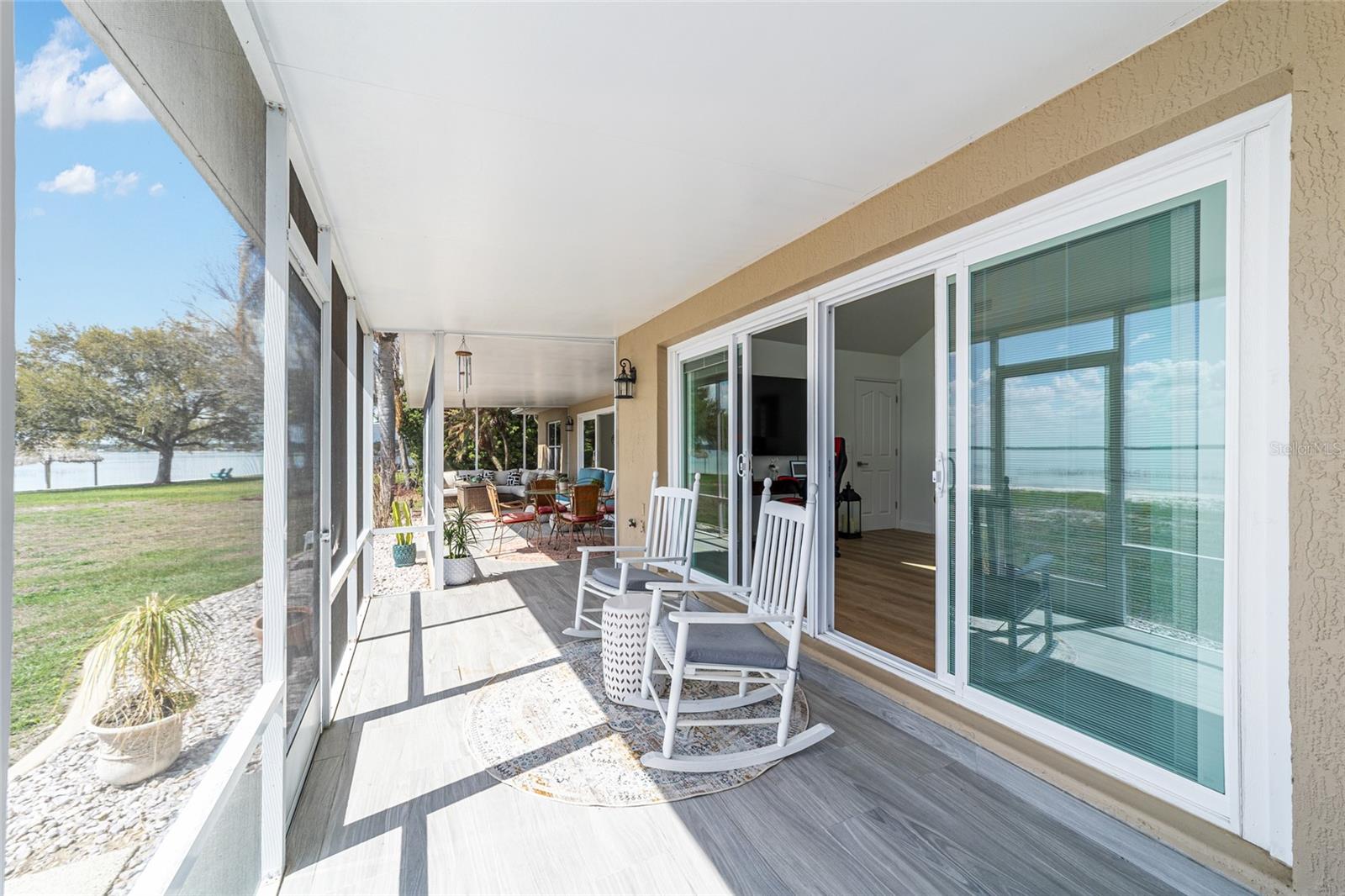 SANDY HOOK - Residential