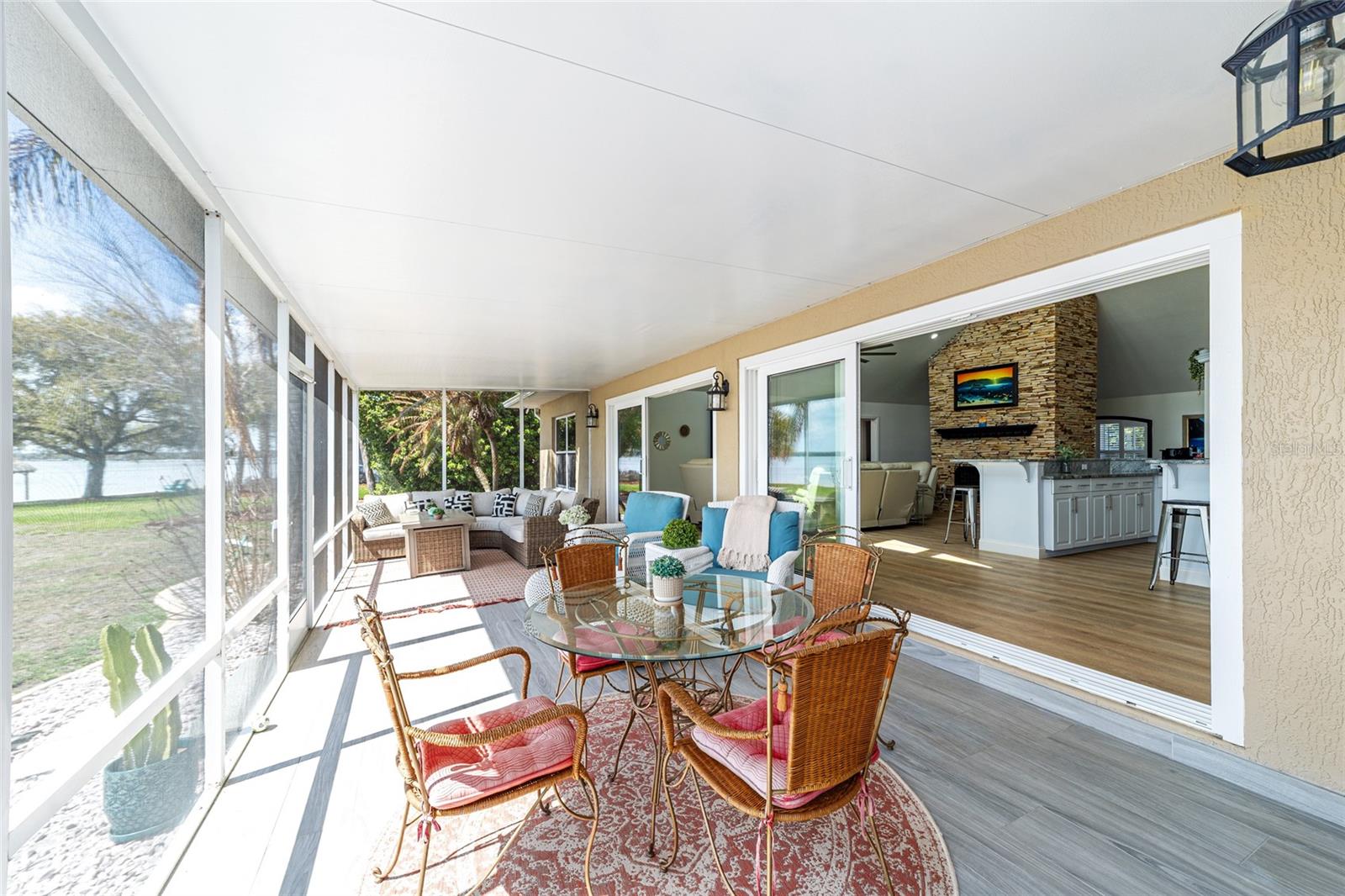 SANDY HOOK - Residential