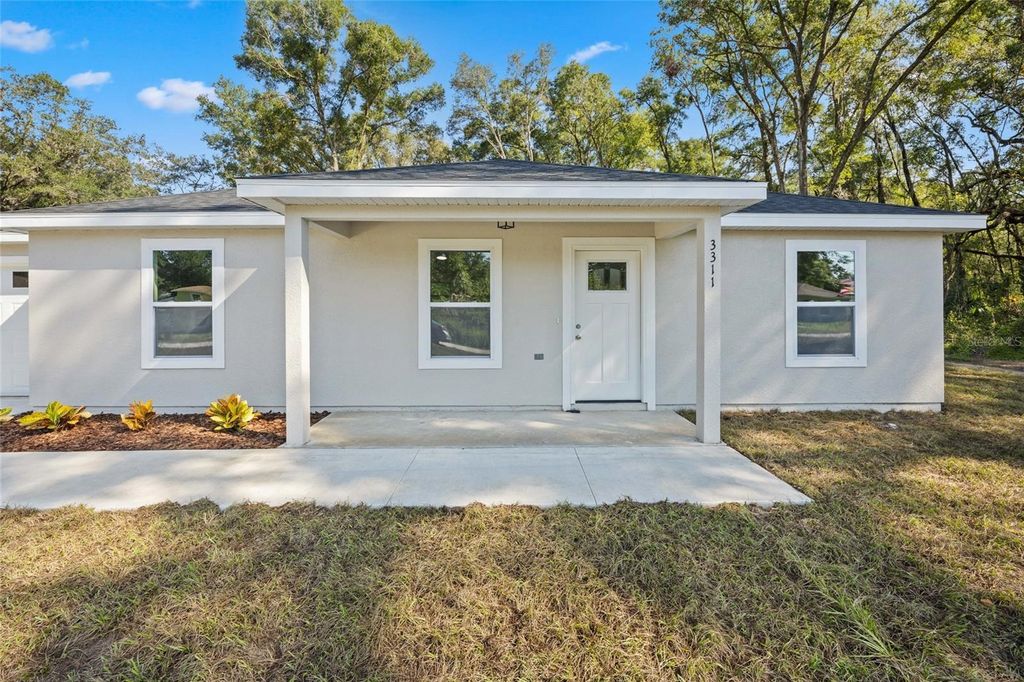 Photo of 14289 SE 43rd Terrace, Summerfield, FL 34491 (MLS # OM722259)