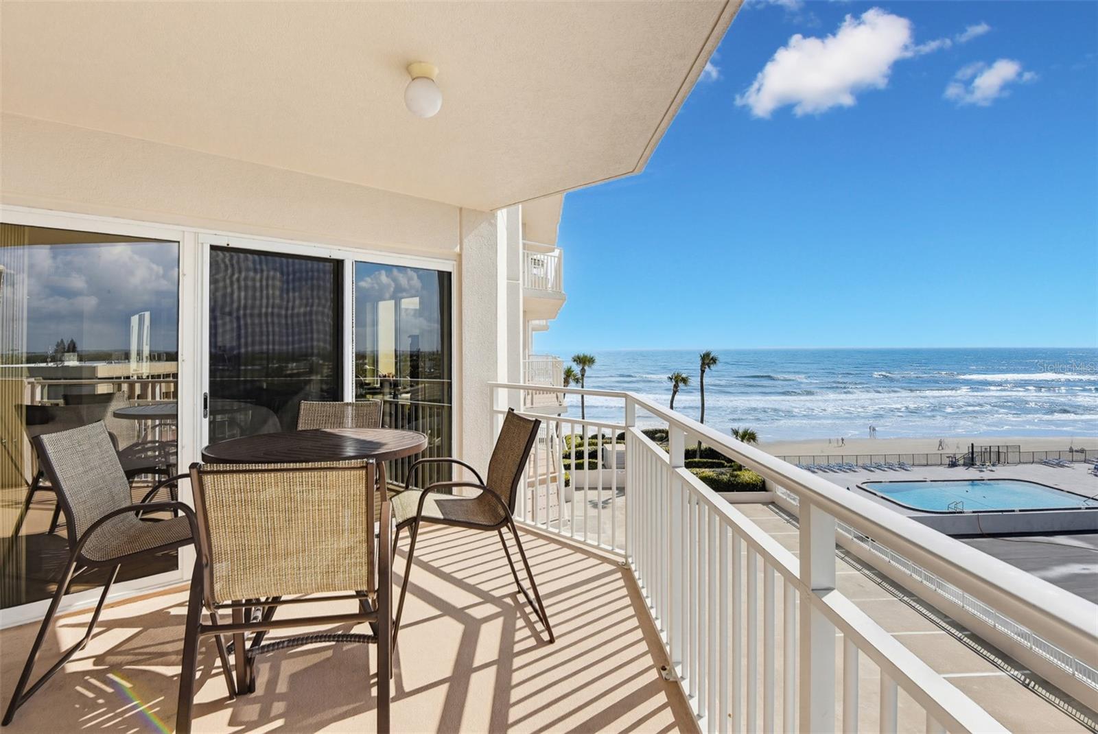 OCEANS 06 CONDO - Residential