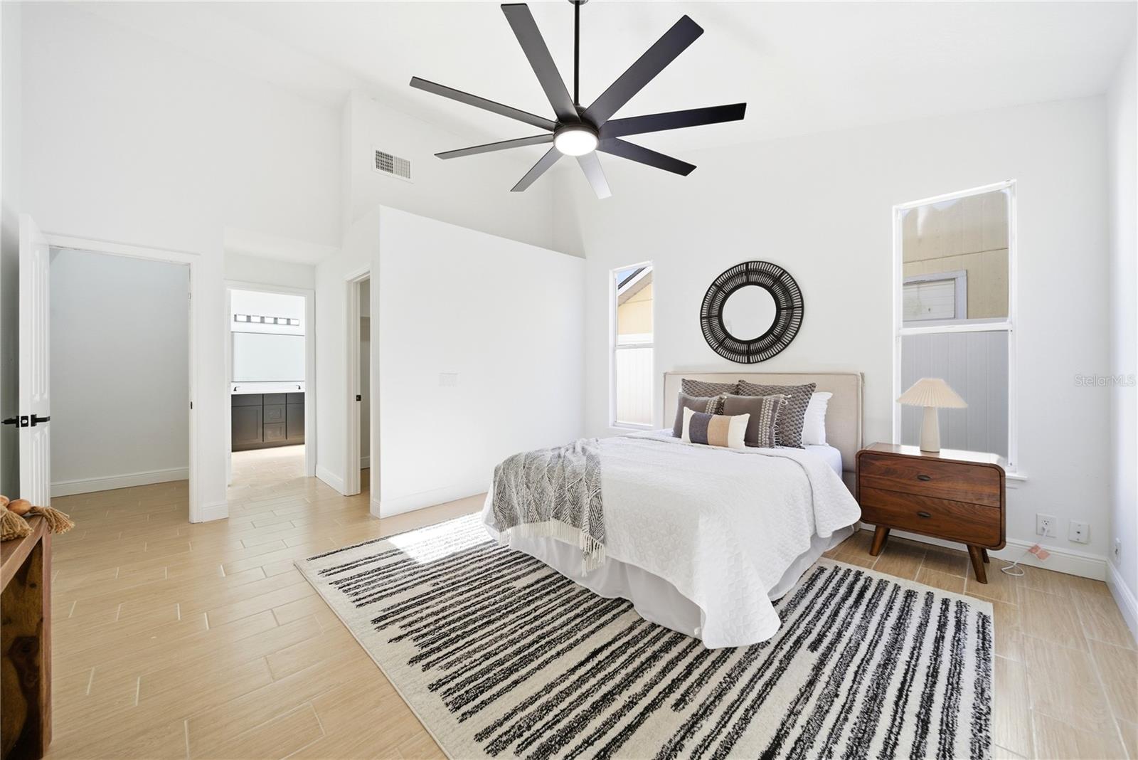 PEMBROOKE - Residential