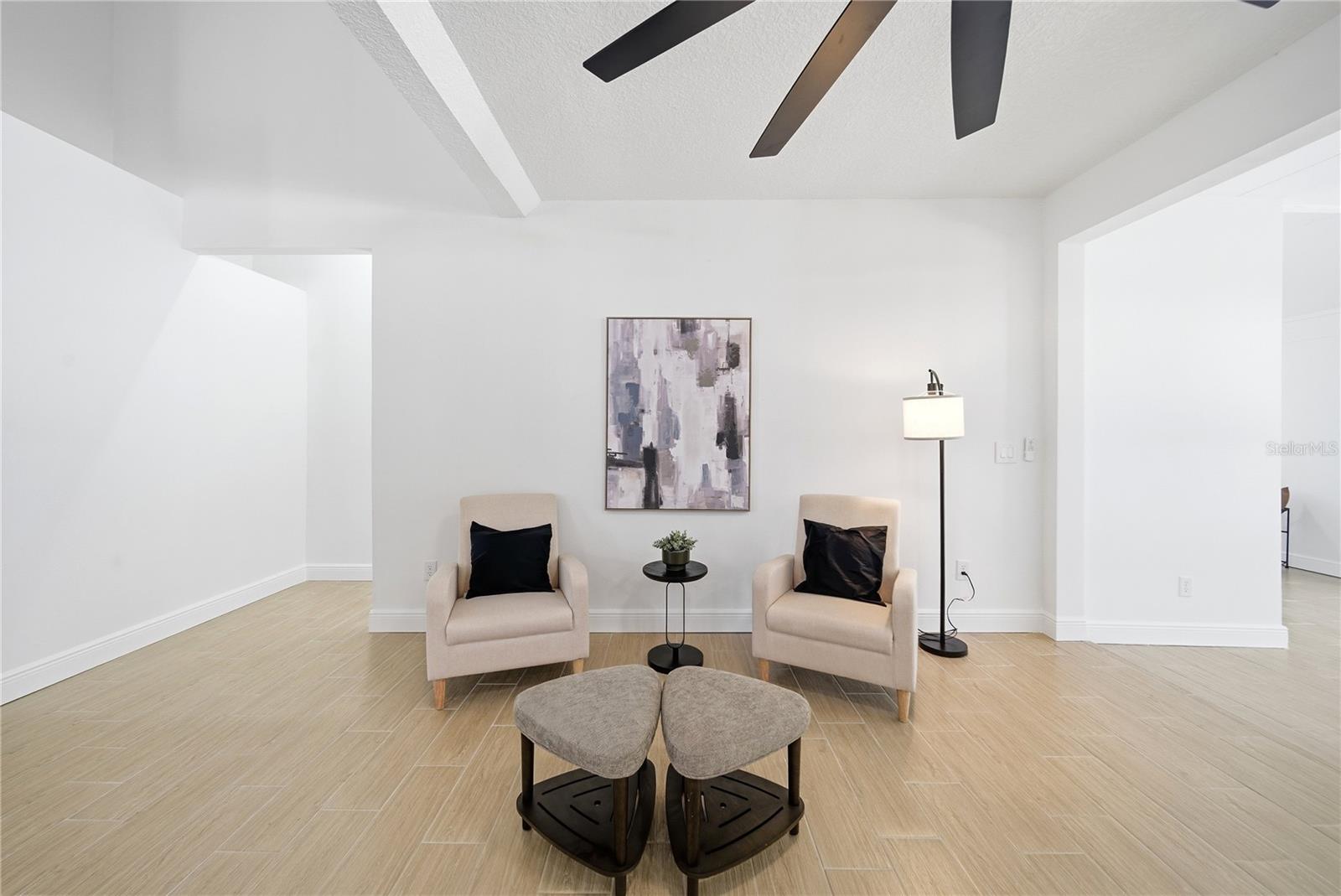 PEMBROOKE - Residential