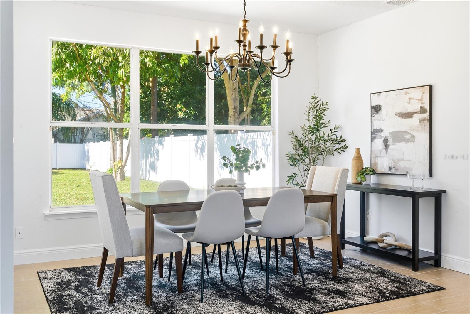 PEMBROOKE - Residential