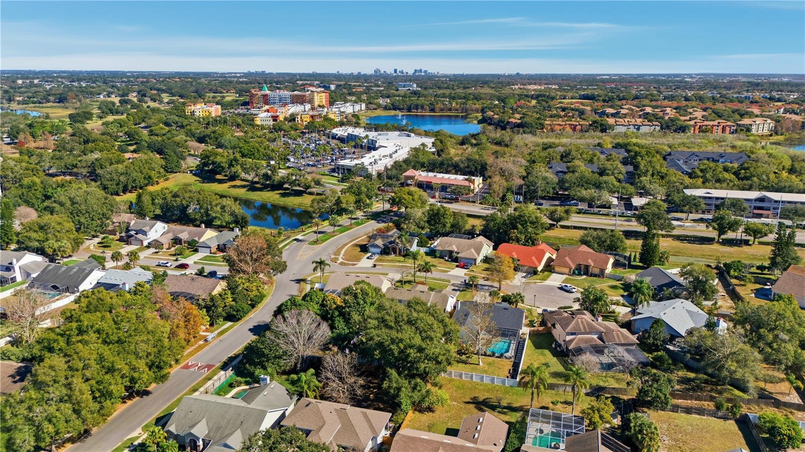 PEMBROOKE - Residential