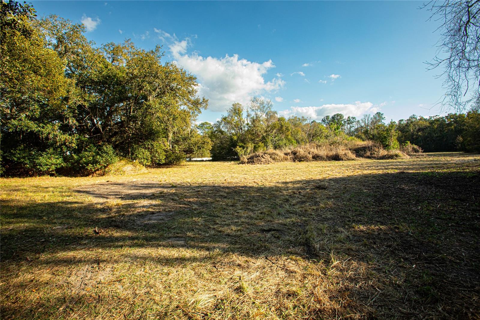 PARSONS ADD TO BROOKSVILLE - Land