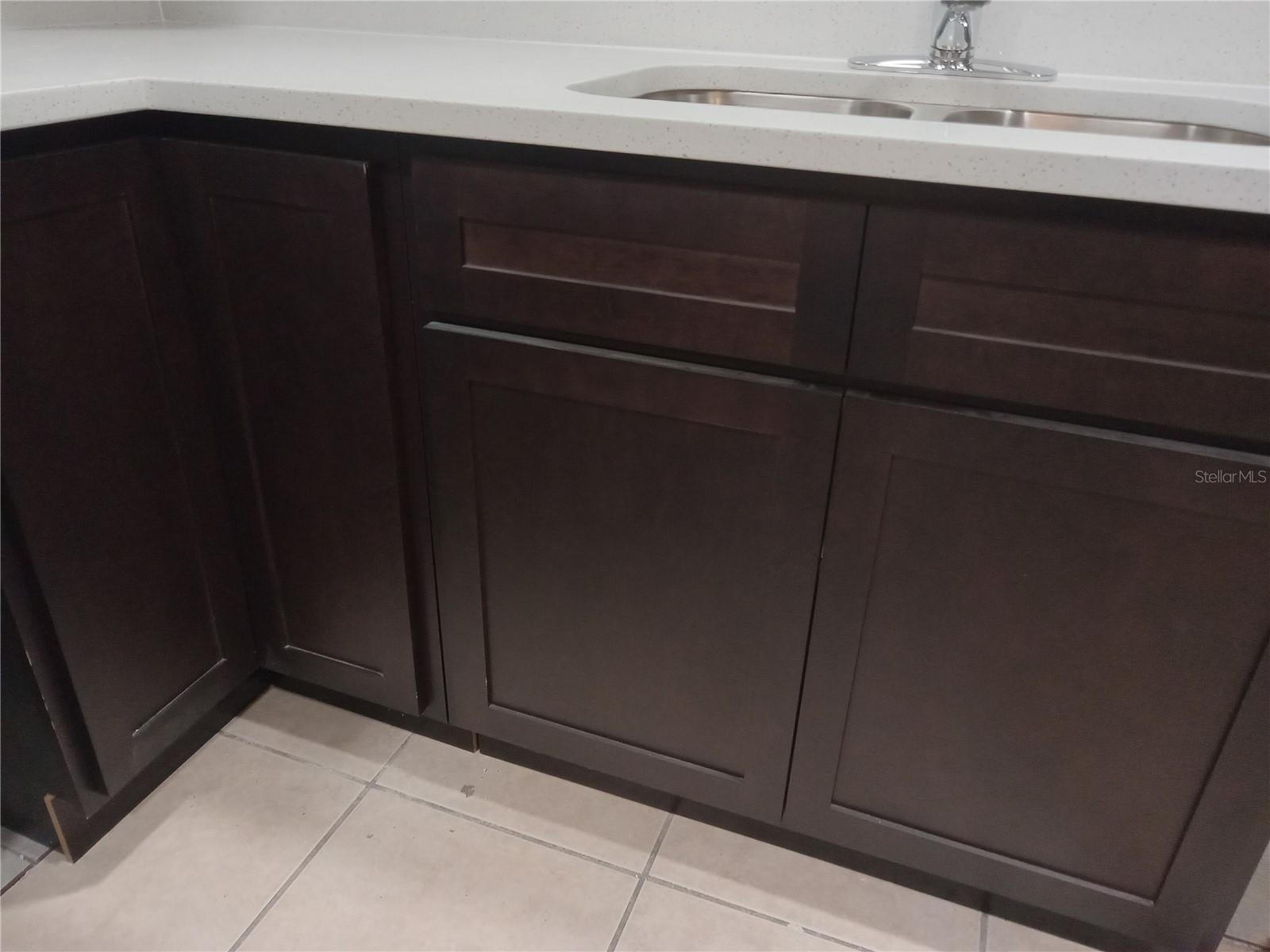 BEACON SQUARE - Residential