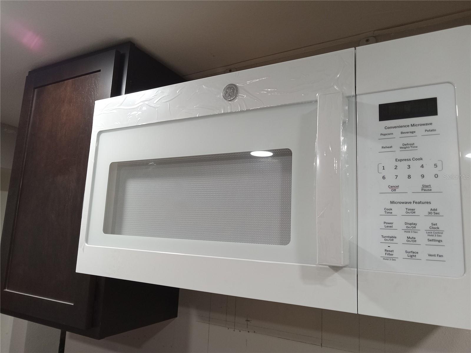 BEACON SQUARE - Residential