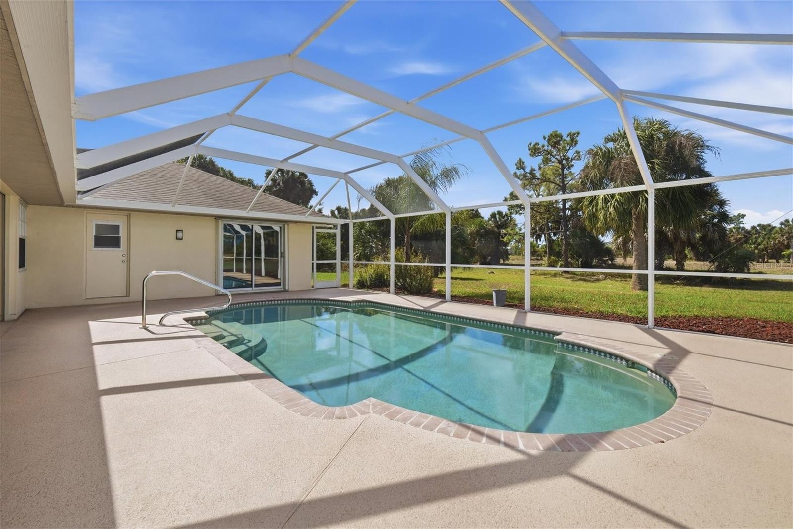 ROTONDA WEST BROADMOOR - Residential