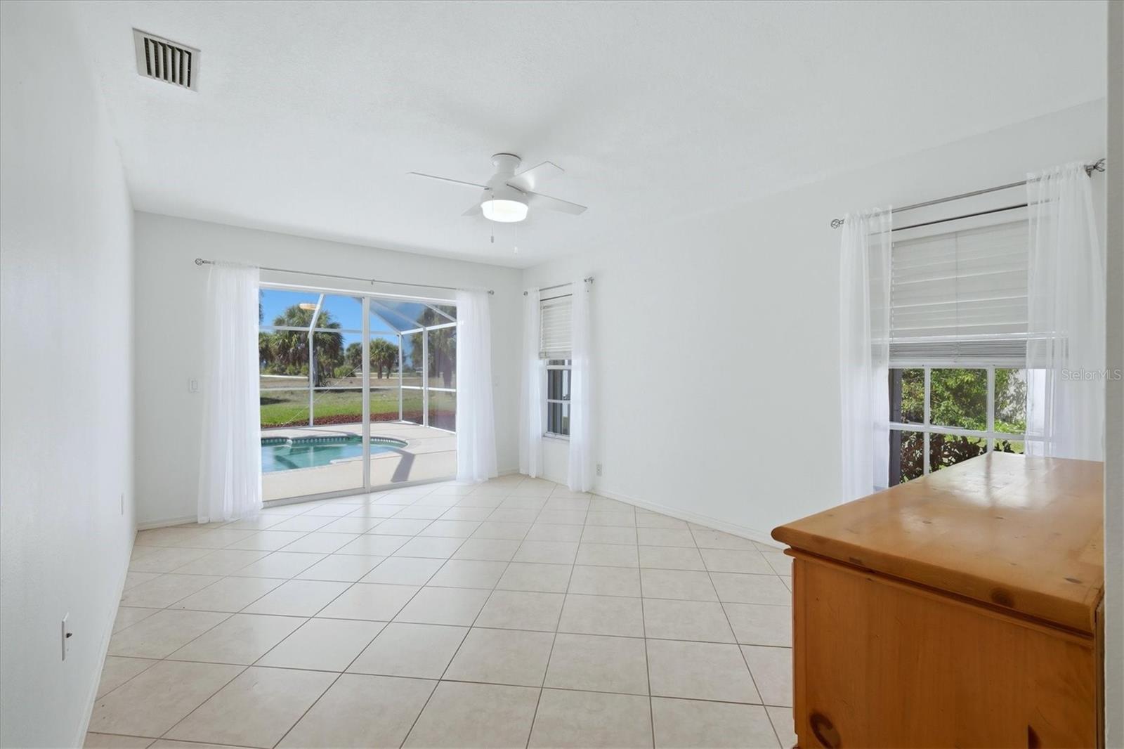 ROTONDA WEST BROADMOOR - Residential