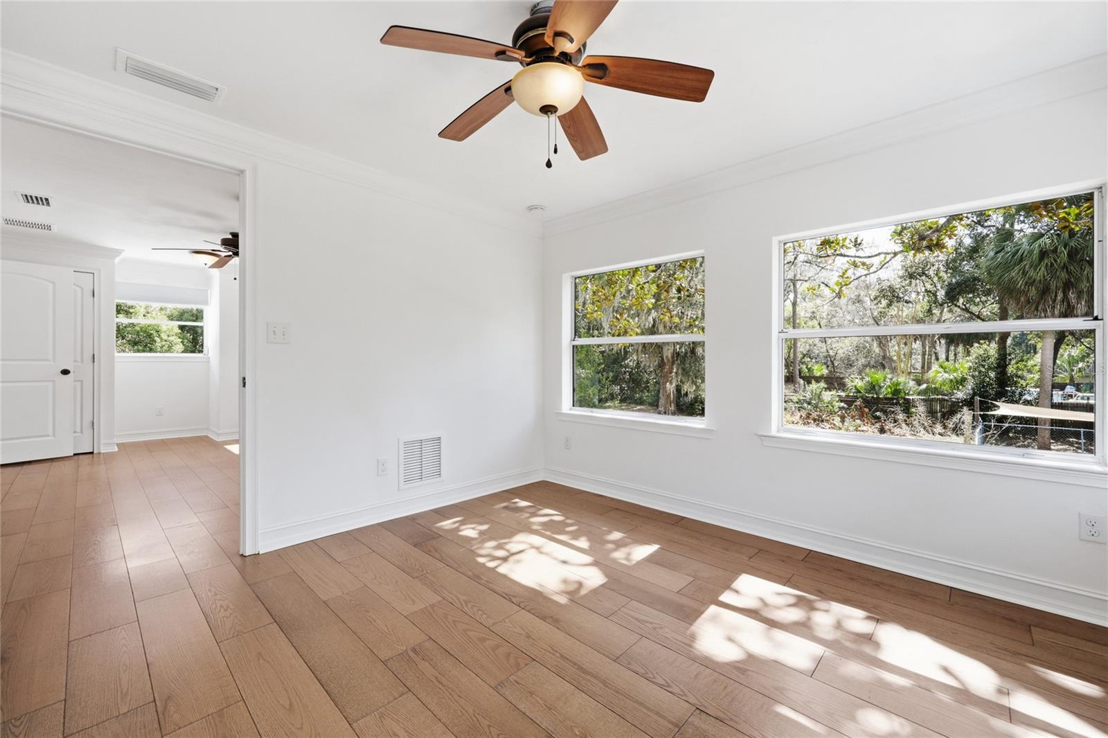 COTTAGE GROVE PARK - Residential