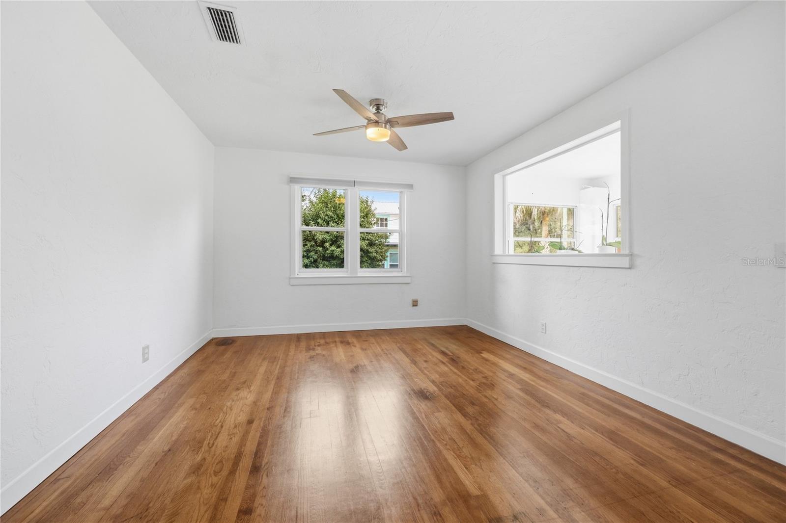 COTTAGE GROVE PARK - Residential