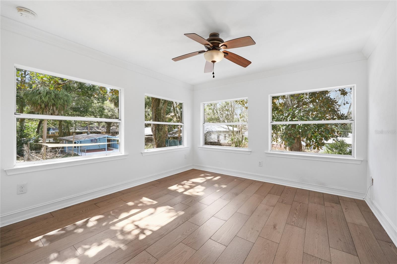 COTTAGE GROVE PARK - Residential