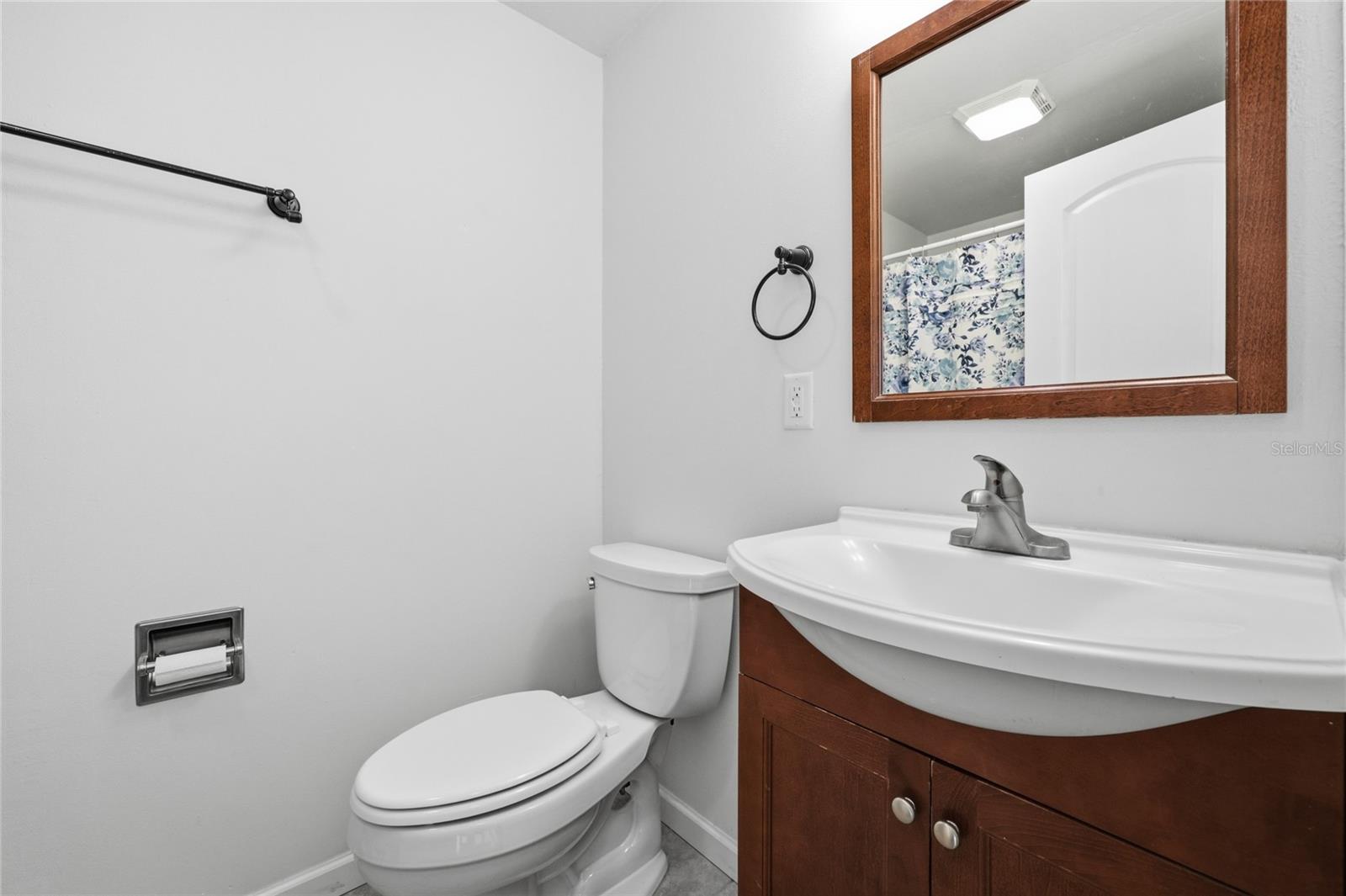 COTTAGE GROVE PARK - Residential