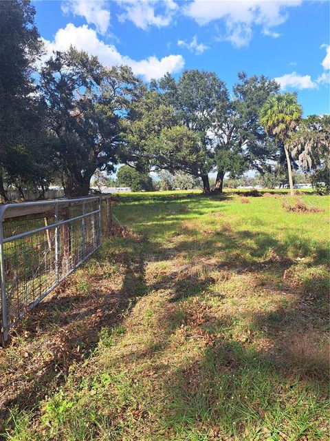 37435 CHANCEY ROAD ZEPHYRHILLS FL 33541