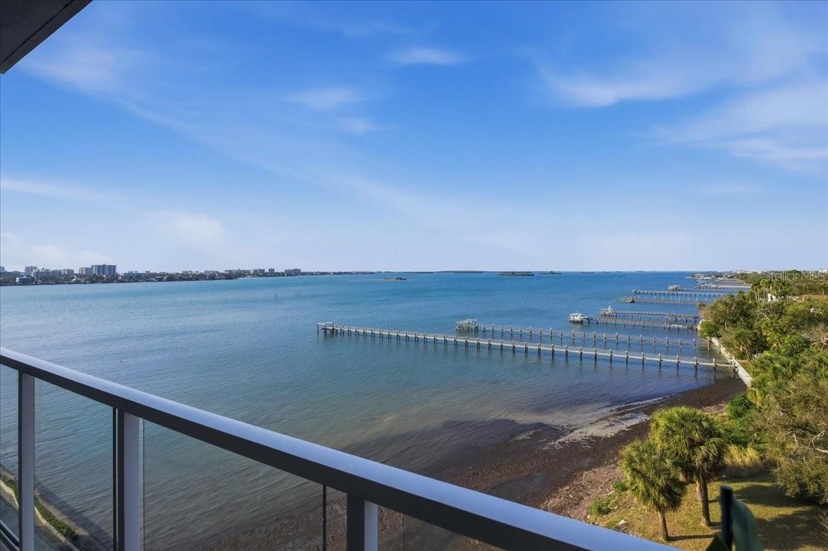 MARINA BAY 880 CONDO - Residential