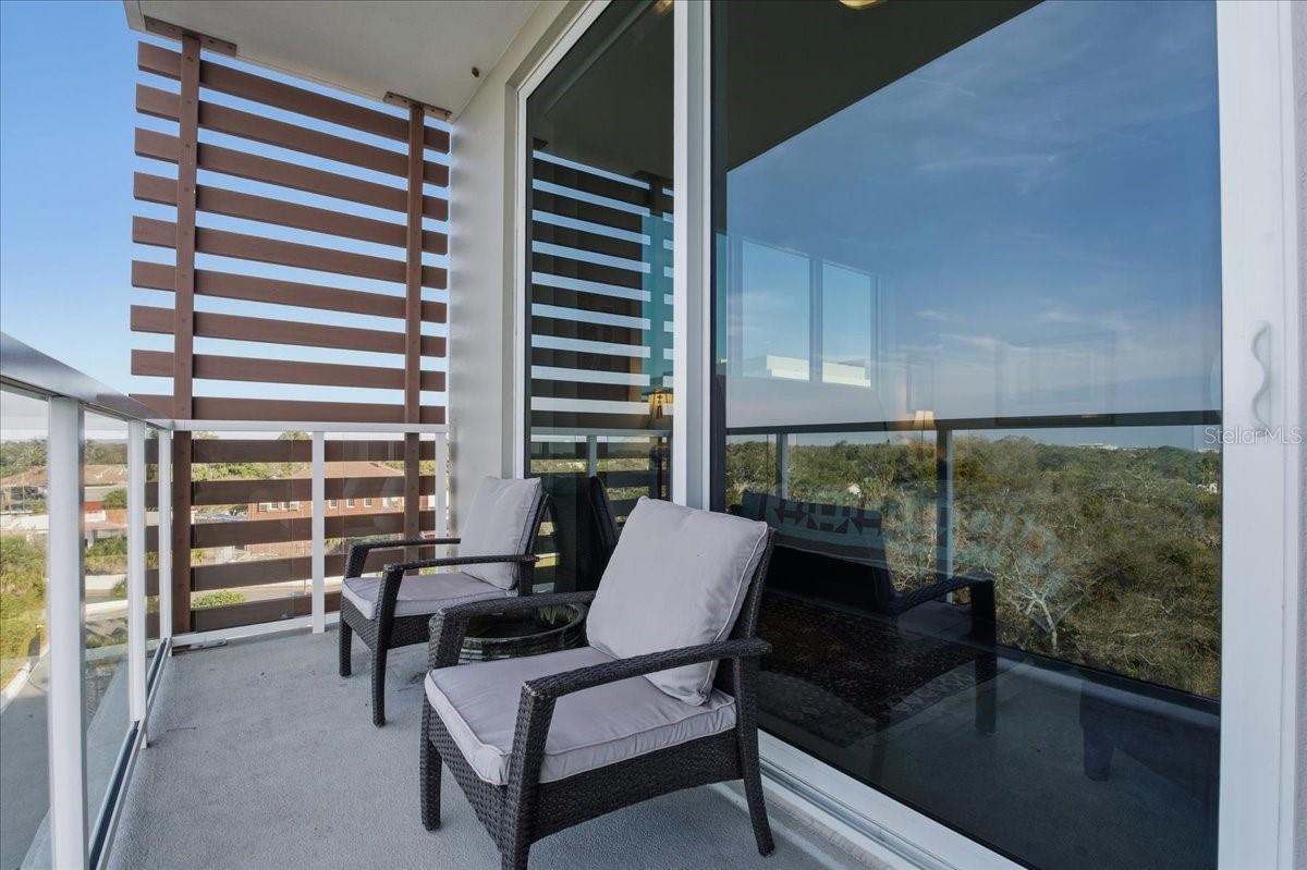 MARINA BAY 880 CONDO - Residential