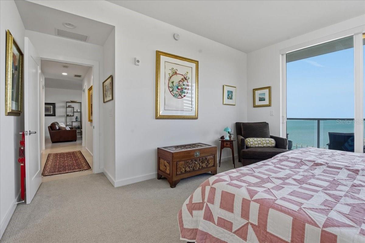 MARINA BAY 880 CONDO - Residential