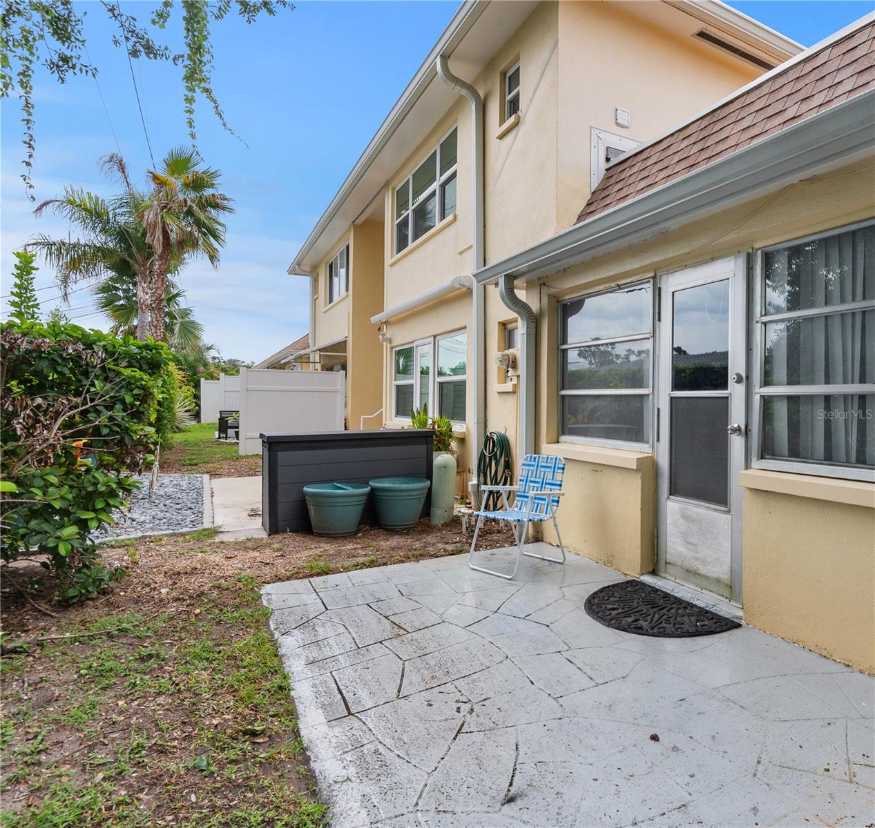 BELLEAIR PALMS TERRACE CONDO 3 - Residential