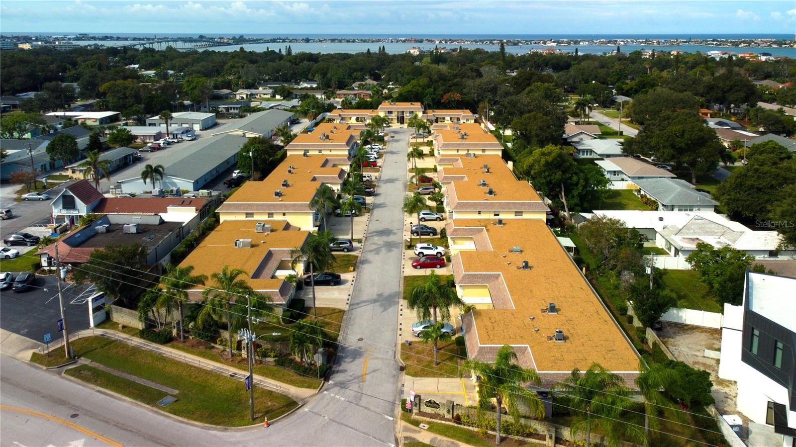 BELLEAIR PALMS TERRACE CONDO 3 - Residential