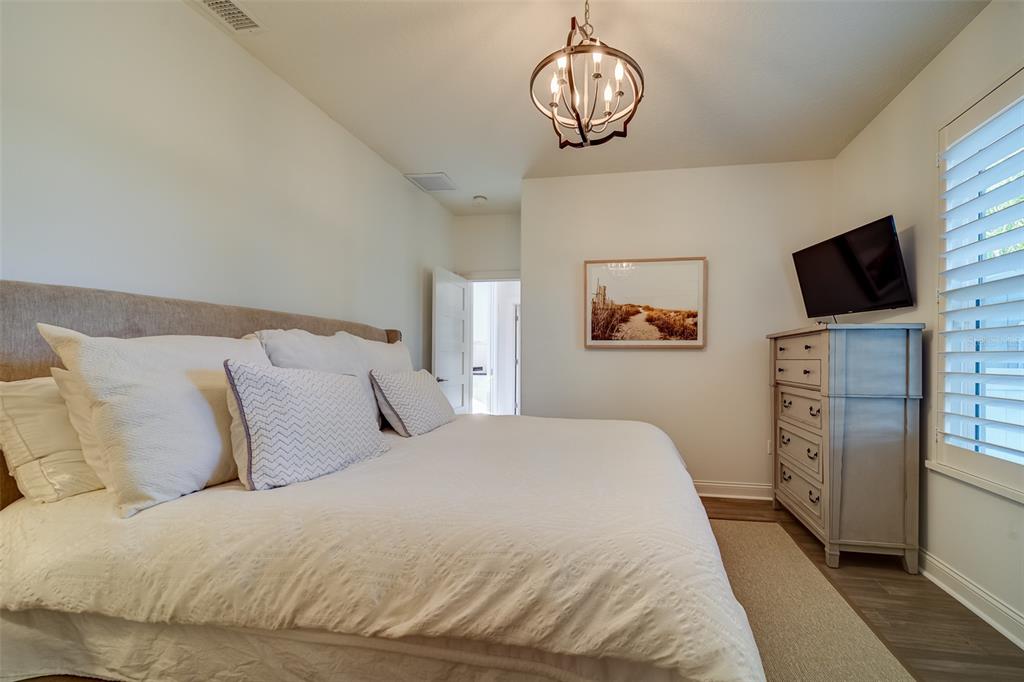 ISLAND ESTATES OF CLEARWATER - Residential