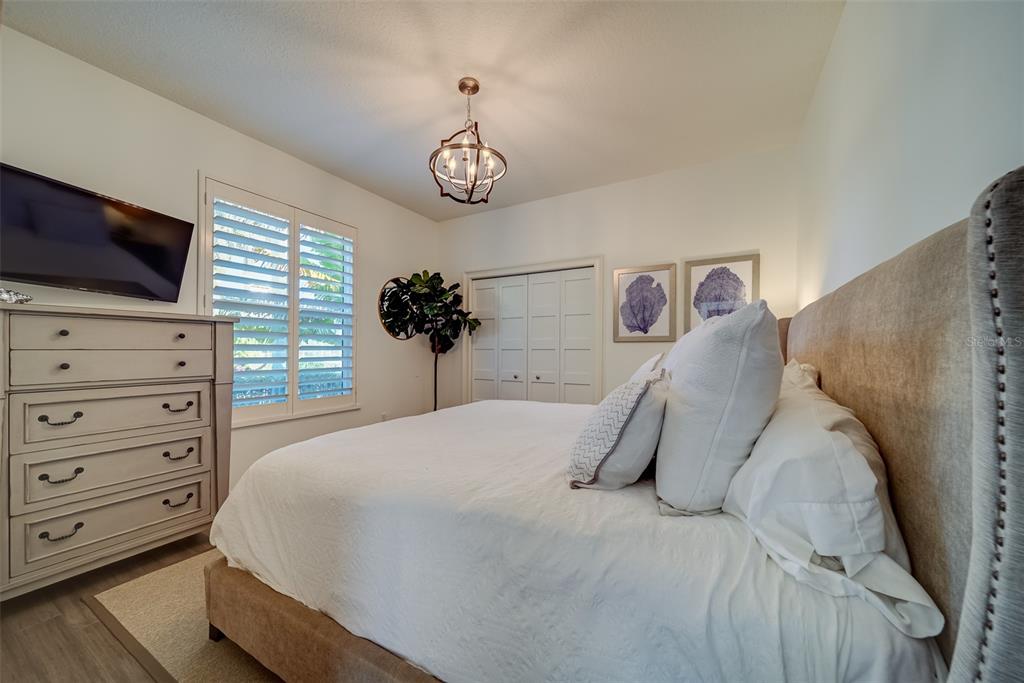 ISLAND ESTATES OF CLEARWATER - Residential