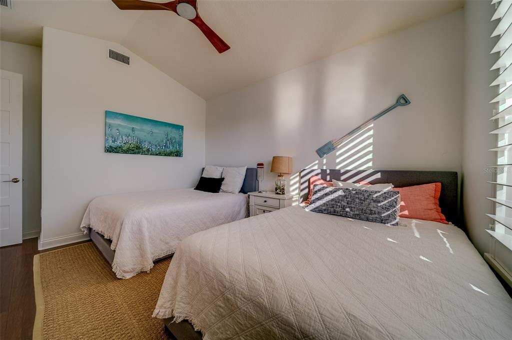 ISLAND ESTATES OF CLEARWATER - Residential