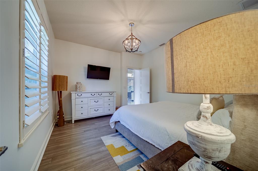 ISLAND ESTATES OF CLEARWATER - Residential