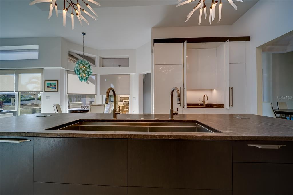 ISLAND ESTATES OF CLEARWATER - Residential