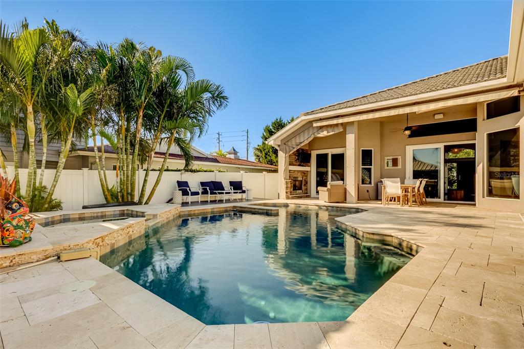 ISLAND ESTATES OF CLEARWATER - Residential