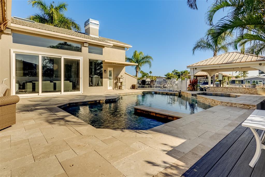 ISLAND ESTATES OF CLEARWATER - Residential