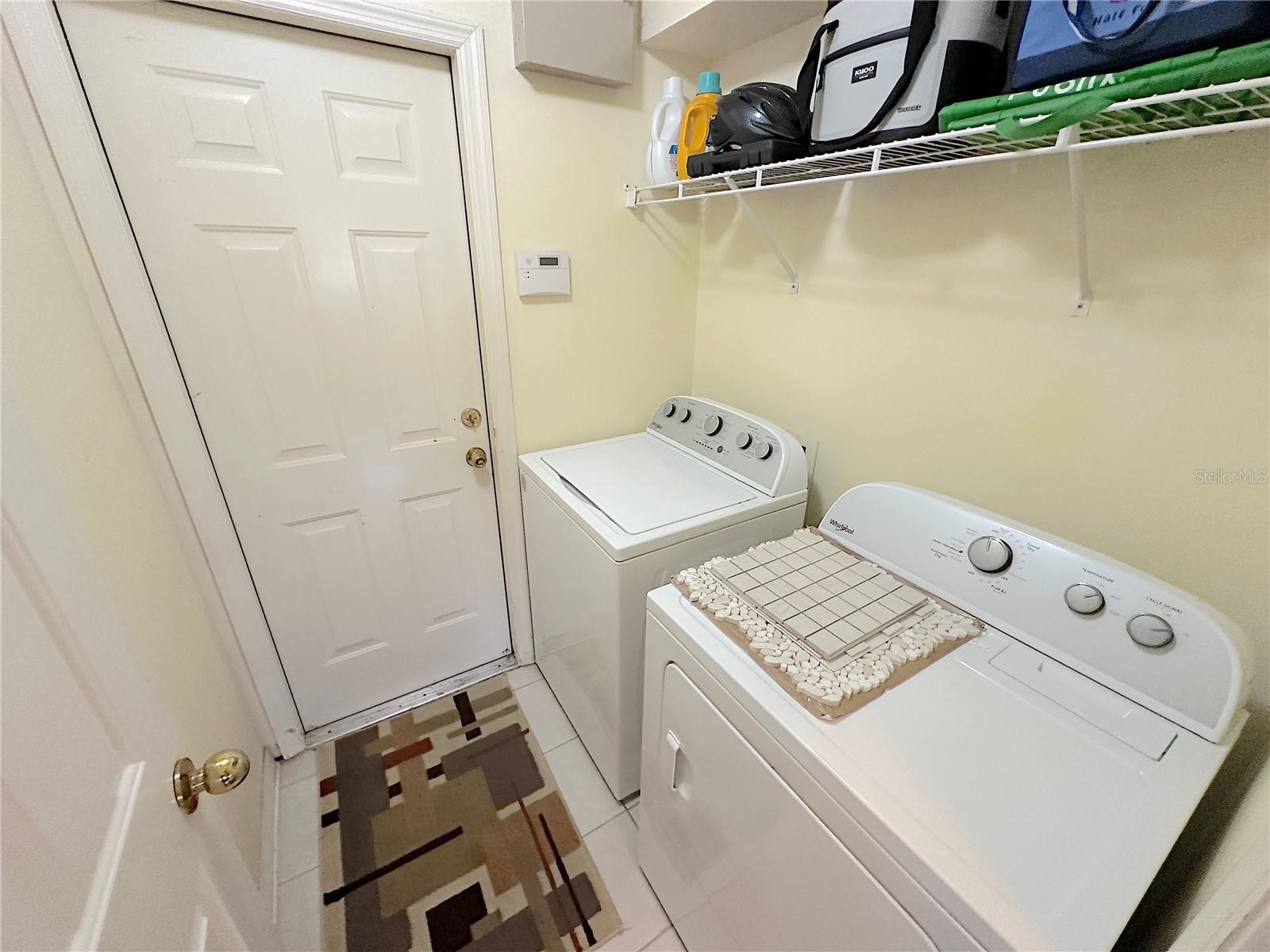 MENTONE - Residential Lease