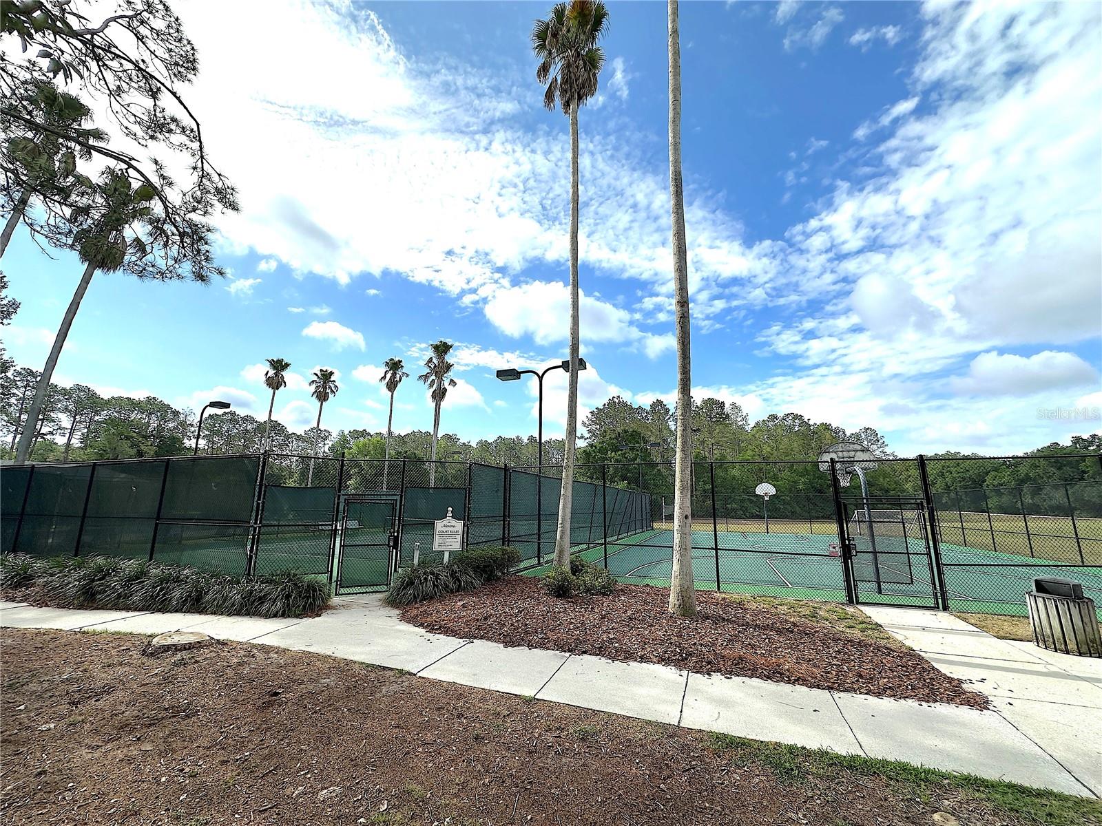 MENTONE - Residential Lease