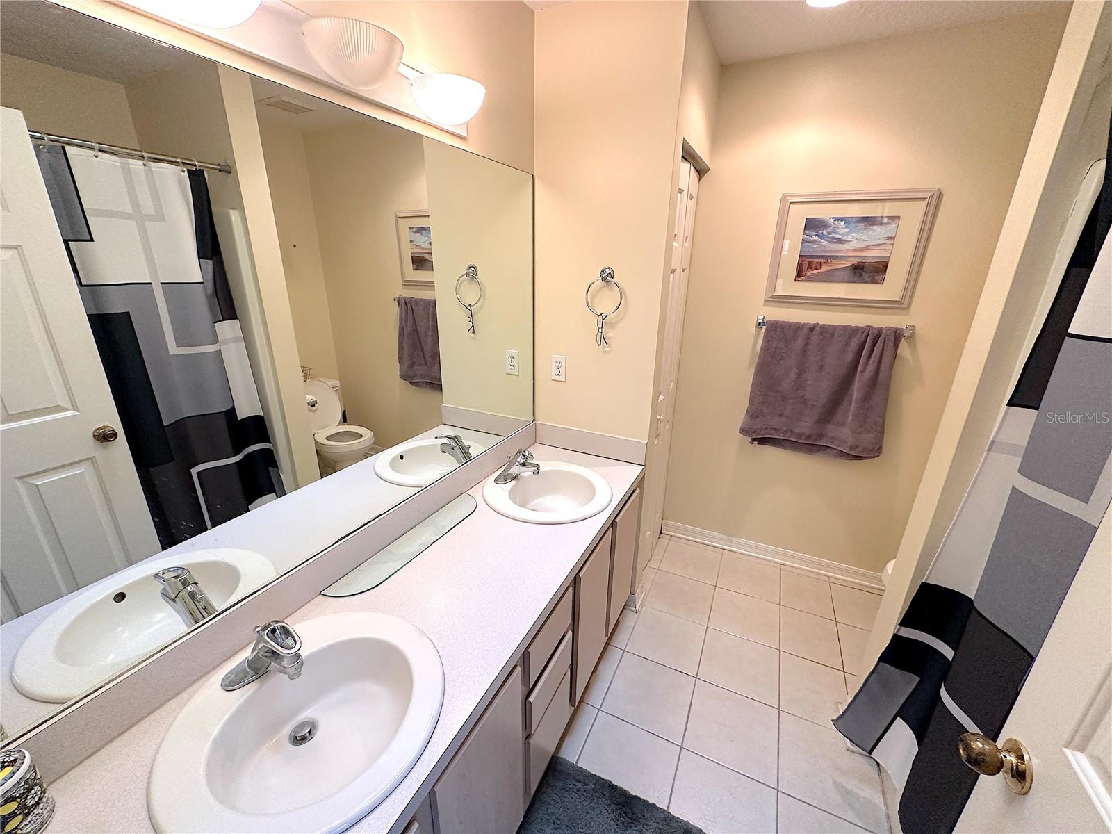 MENTONE - Residential Lease