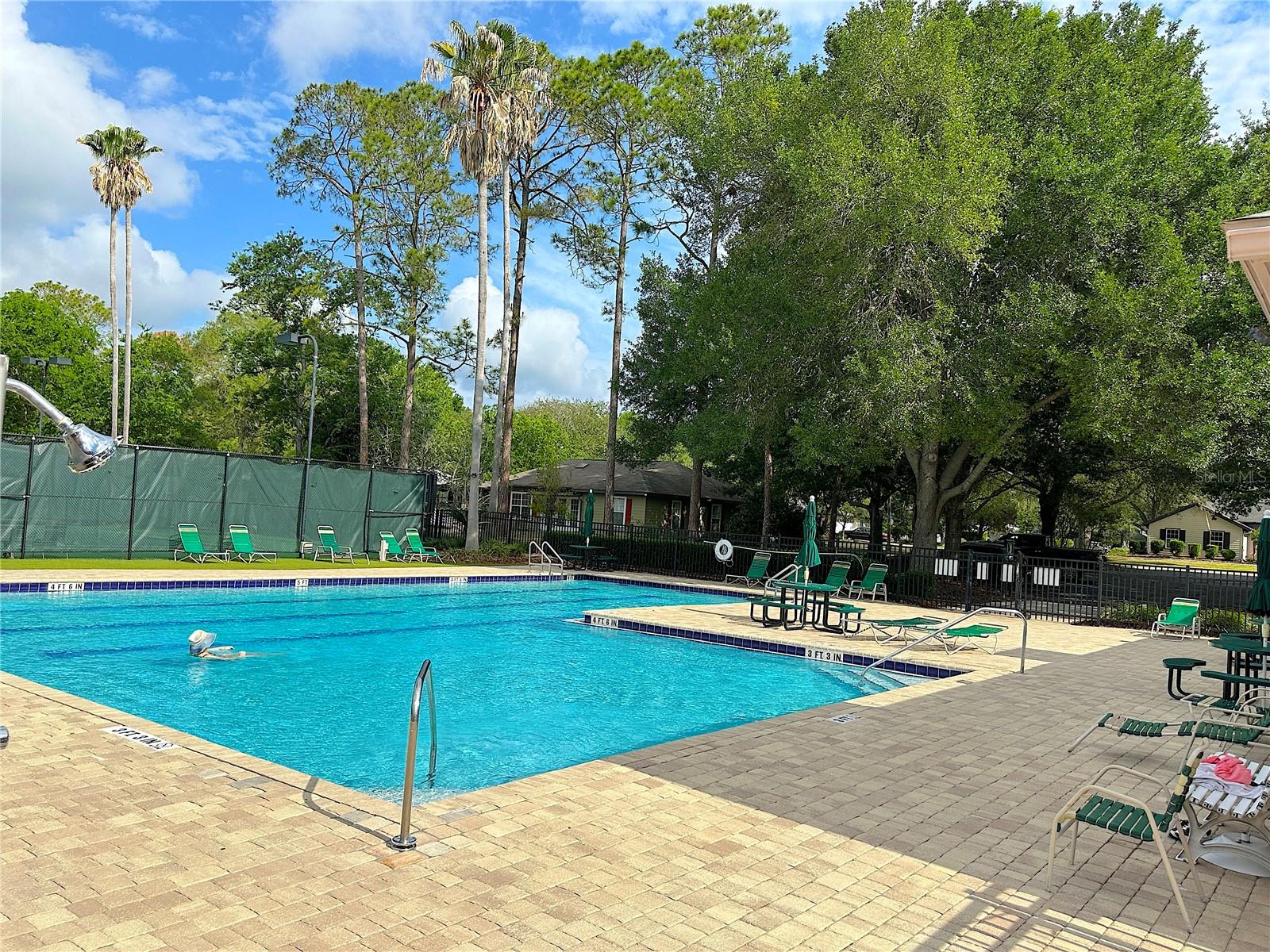 MENTONE - Residential Lease