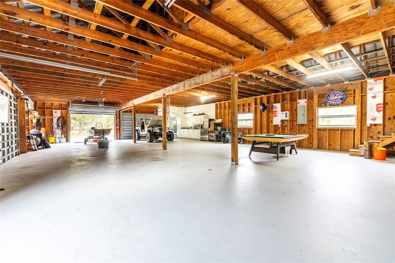 PRAIRIE CREEK PARK - Land