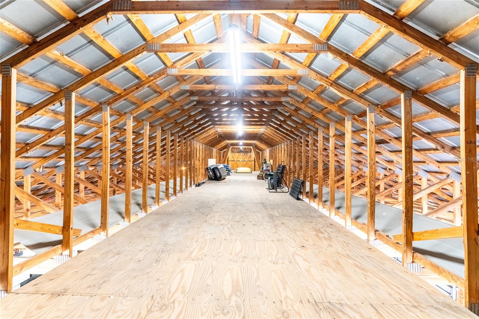 PRAIRIE CREEK PARK - Land